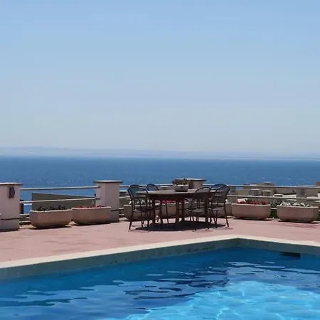 Rocas Apartamento Rosas